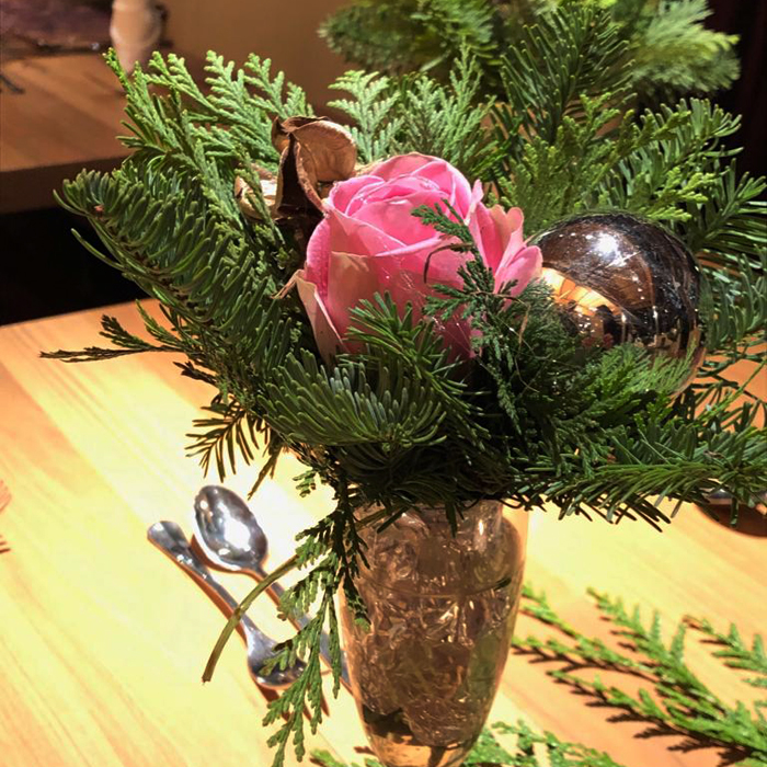 Damen Weihnachtsfeier 2018 06 Blume